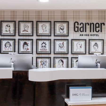 Garner Hotel Gonzales By Ihg Esterno foto