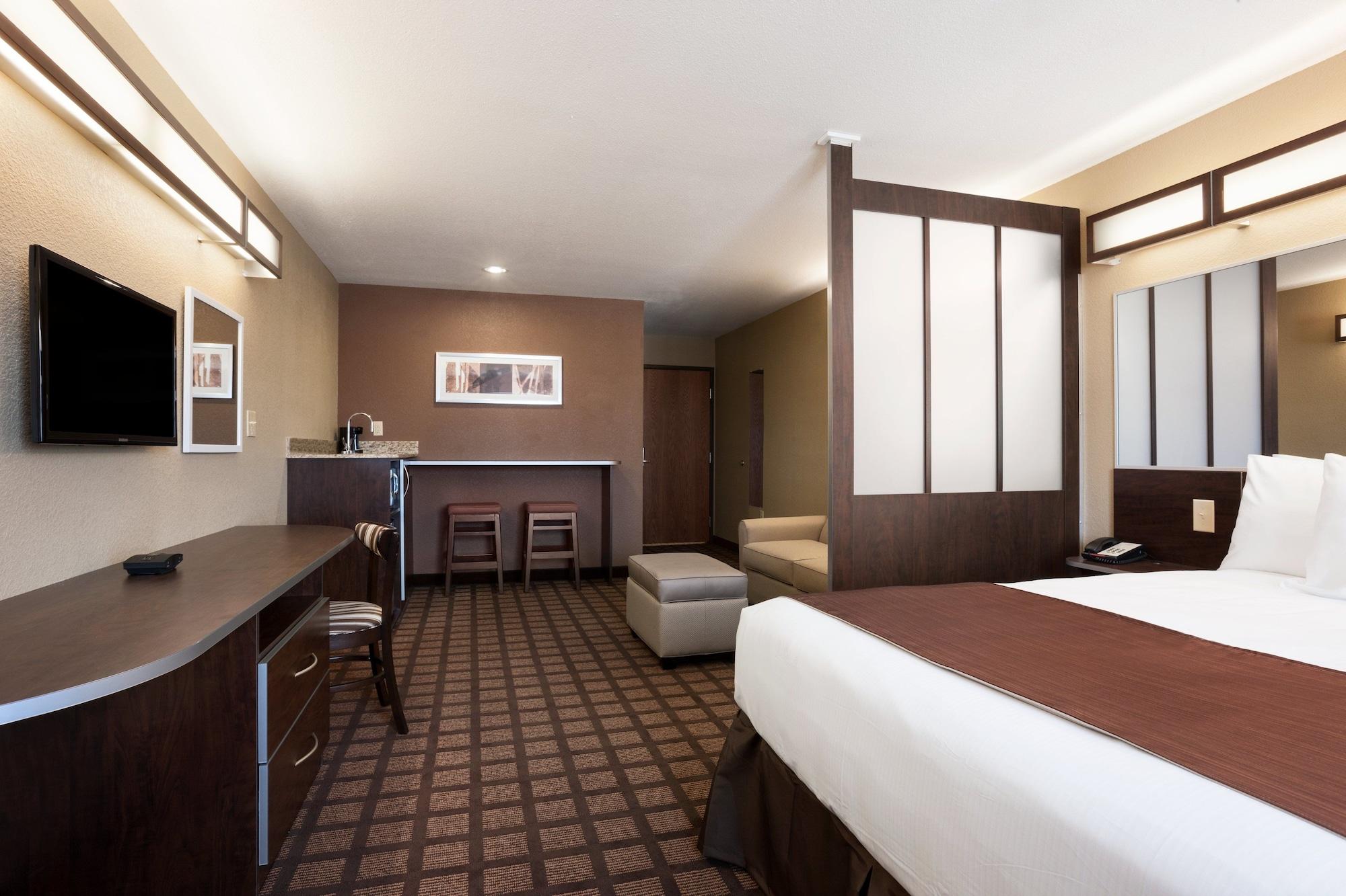 Garner Hotel Gonzales By Ihg Esterno foto